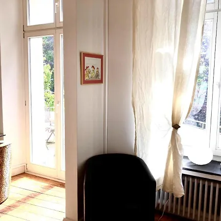 Appartement Schoene, Grosse & Ruhige Stadtwohnung In